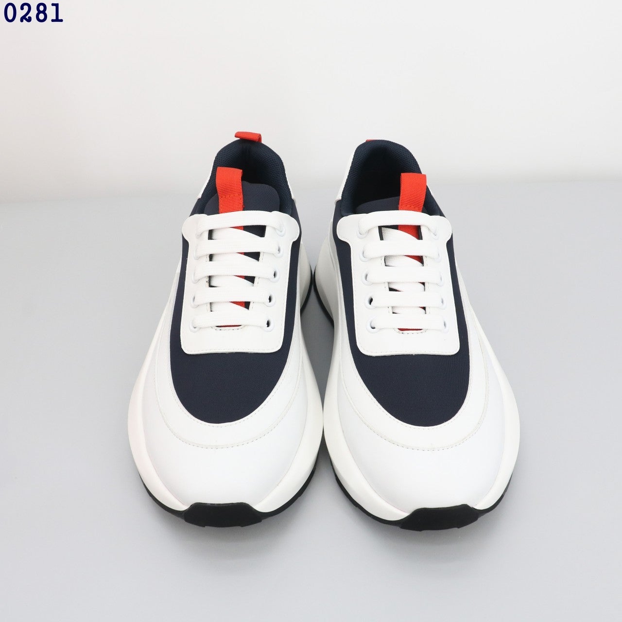 i_97bUd018svc1va6y2il3fxa4_siwzux.jpg