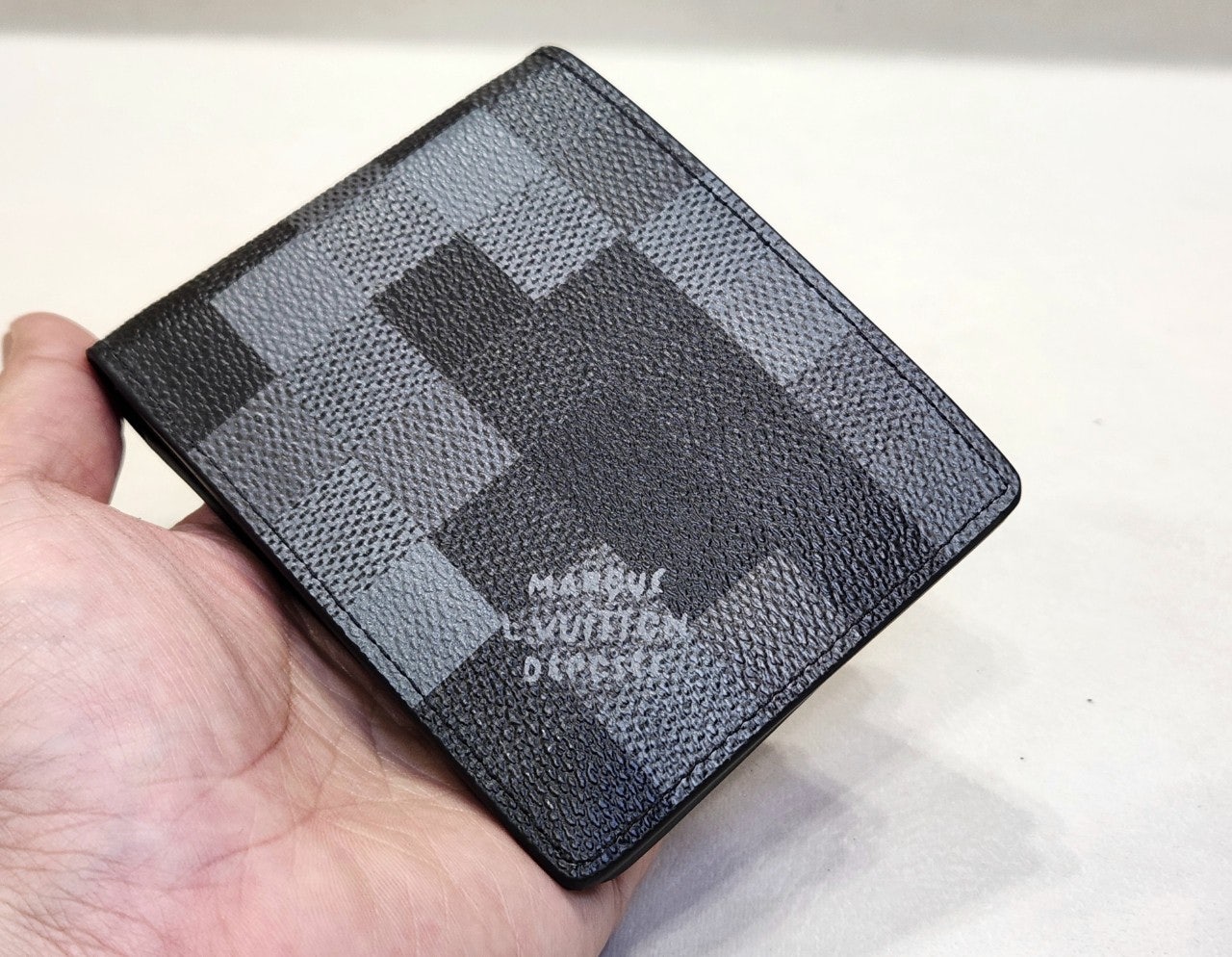 j_dcaUd018svc1o6cvrf9ldiox_t1l8fd.jpg j_dcaUd018svc1o6cvrf9ldiox_t1l8fd.jpg