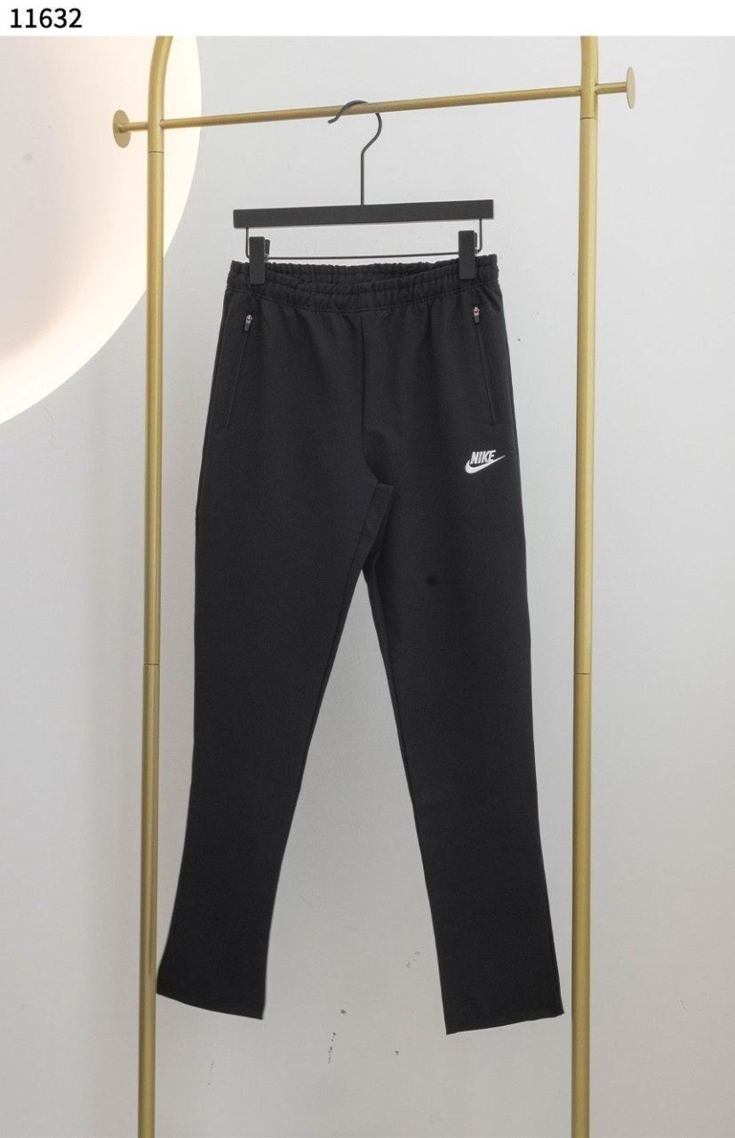 9_15aUd018svc18hmf1soqxose_4144s3.jpg