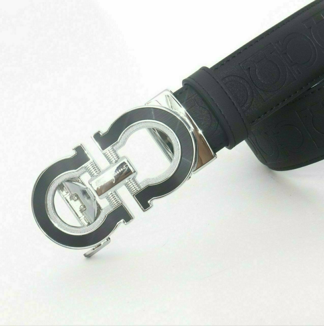 3_9a1Ud018svc12kvcazy7pvkl_s6fei9.jpg 3_9a1Ud018svc12kvcazy7pvkl_s6fei9.jpg