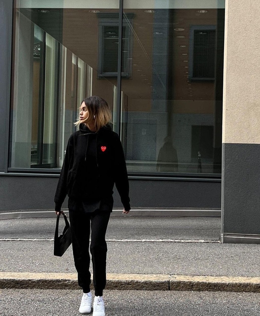 4_5b8Ud018svc11o2w4ao1dj1p_s6fei9.jpg 4_5b8Ud018svc11o2w4ao1dj1p_s6fei9.jpg