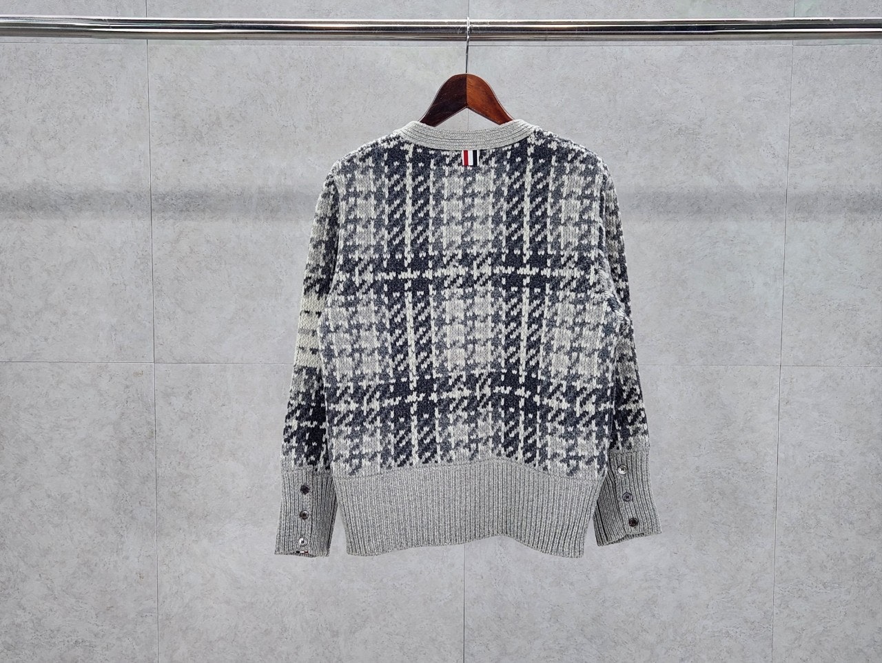 a_h6gUd018svc4ihss6vnho4k_t1l8fd.jpg a_h6gUd018svc4ihss6vnho4k_t1l8fd.jpg