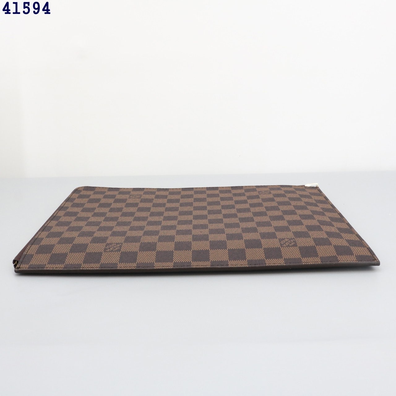 4_d8fUd018svc1rmt69p09a5im_t1nbj7.jpg