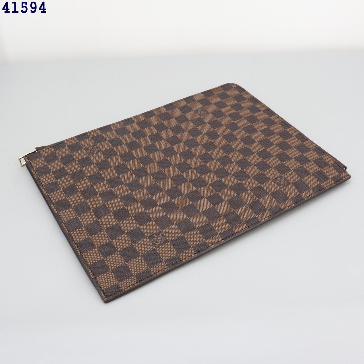 4_f8fUd018svc17hg3s2l4qyfl_t1nbj7.jpg