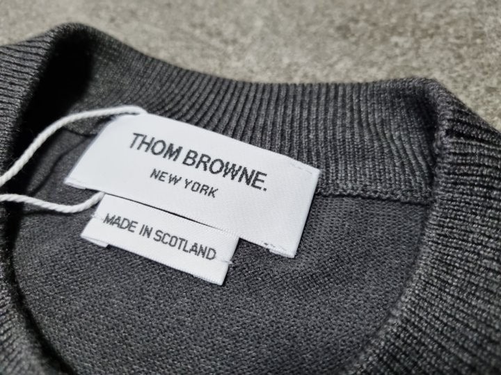 4_dhcUd018svc18o90mom2my7w_snwgnf.jpg 4_dhcUd018svc18o90mom2my7w_snwgnf.jpg