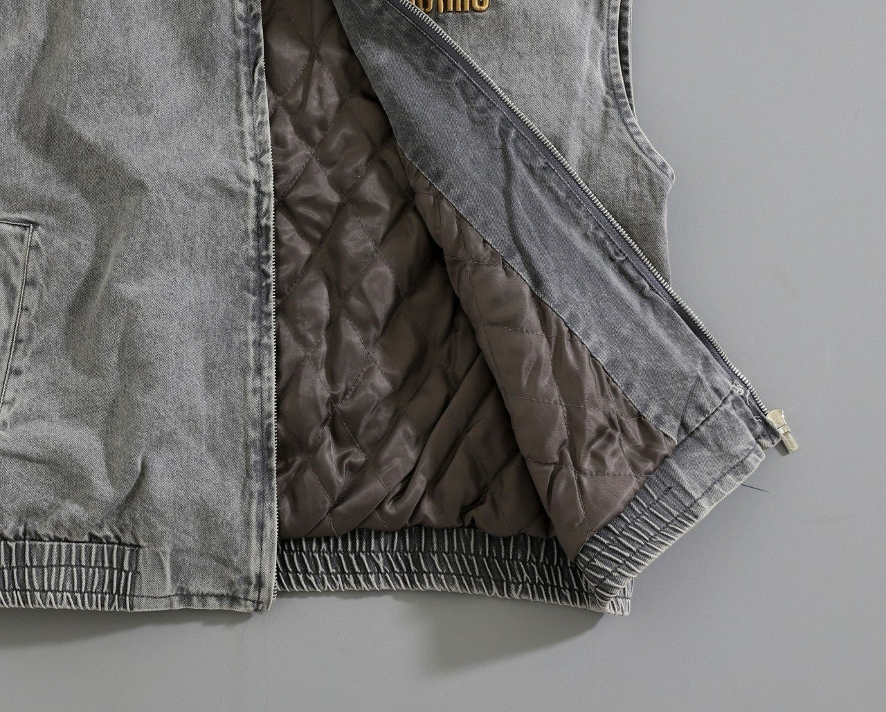 h_e5eUd018svcu1prxkgzn713_2vnt6j.jpg?type=e1920_std