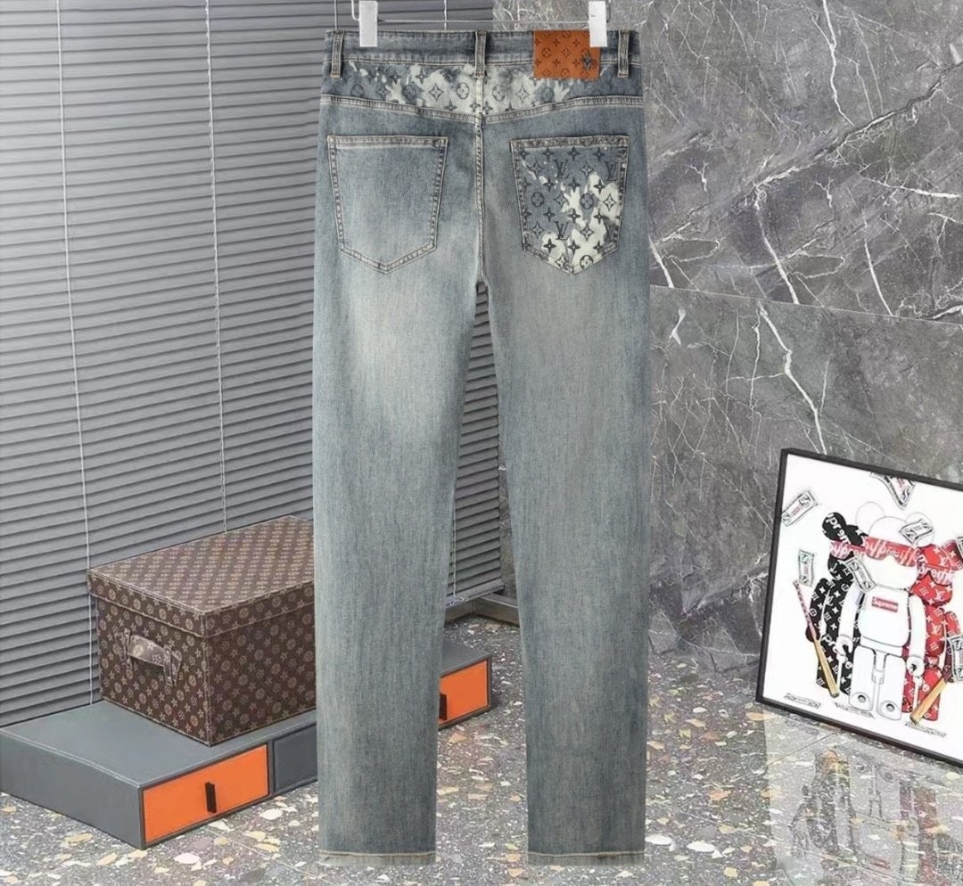 g_9j7Ud018svcqmzllah7fmm5_dfpiub.jpg