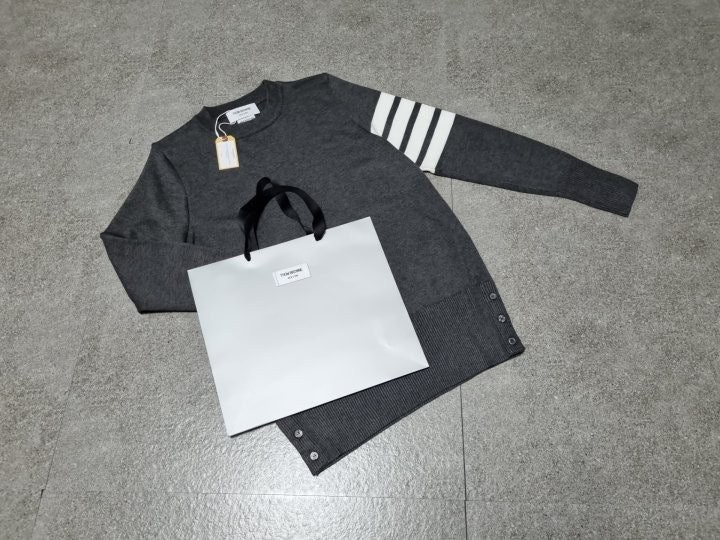 4_bhcUd018svc6a4nt6pl208j_snwgnf.jpg 4_bhcUd018svc6a4nt6pl208j_snwgnf.jpg