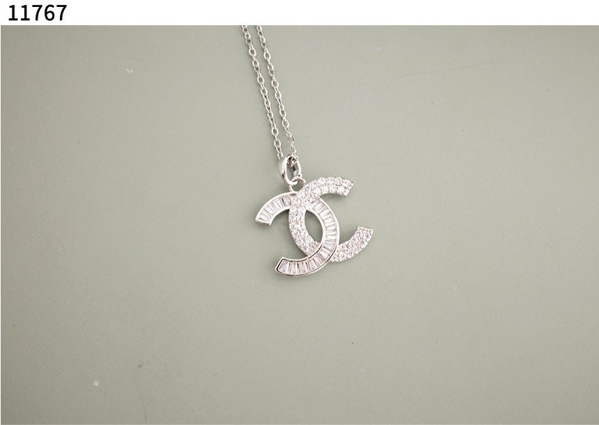 2_cg2Ud018svc1exkdeehrnx89_evzsoc.jpg?type=e1920_std