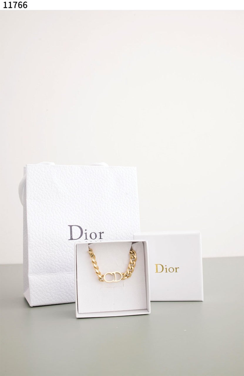 j_jg1Ud018svc13wc0n5xz8iw5_evzsoc.jpg?type=e1920_std