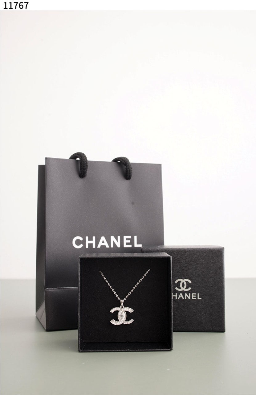 2_4g2Ud018svcwjdpozn602a0_evzsoc.jpg?type=e1920_std