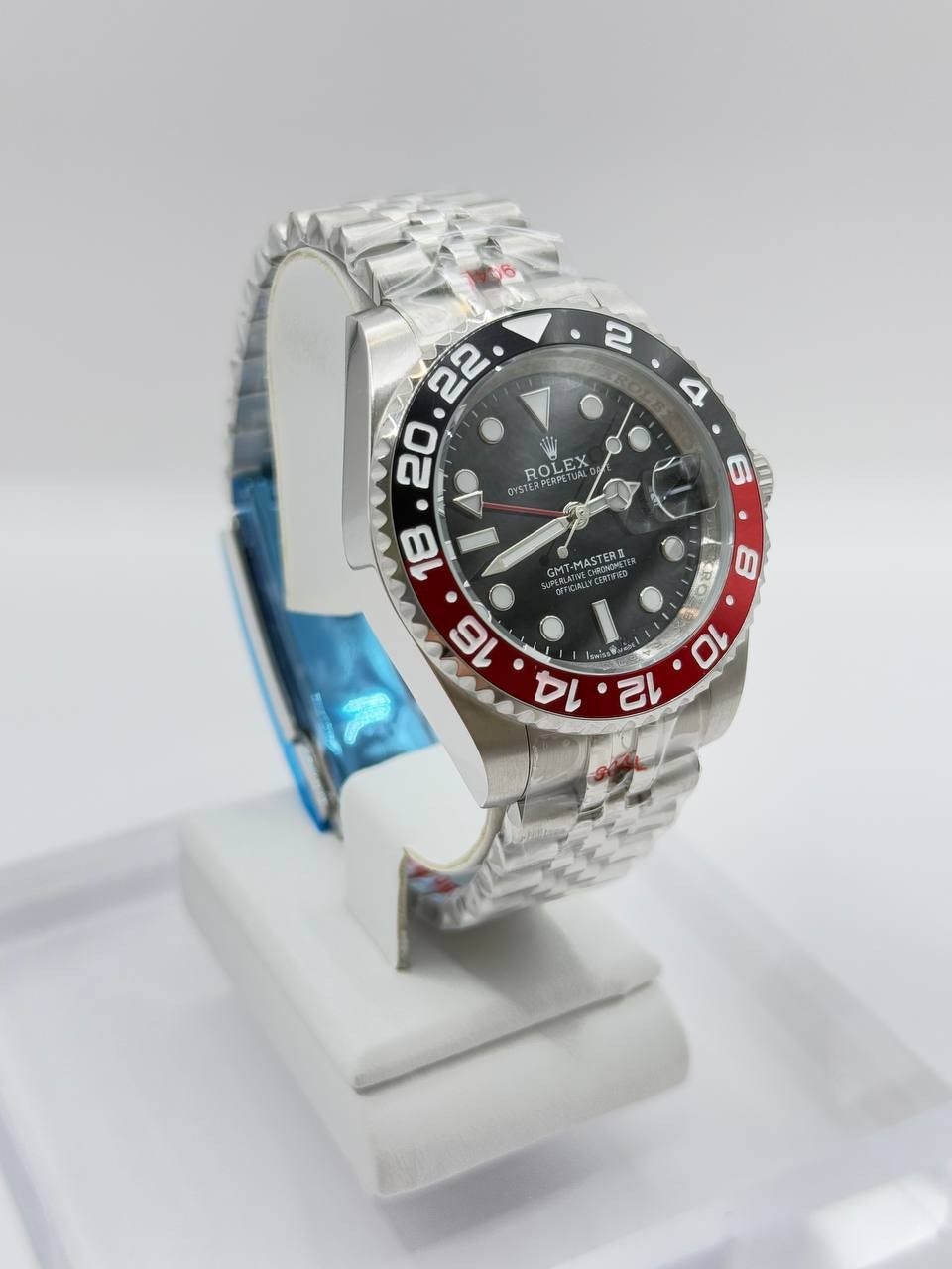 g_1d9Ud018svcx0rw0mmvhw9z_14dirp.jpg