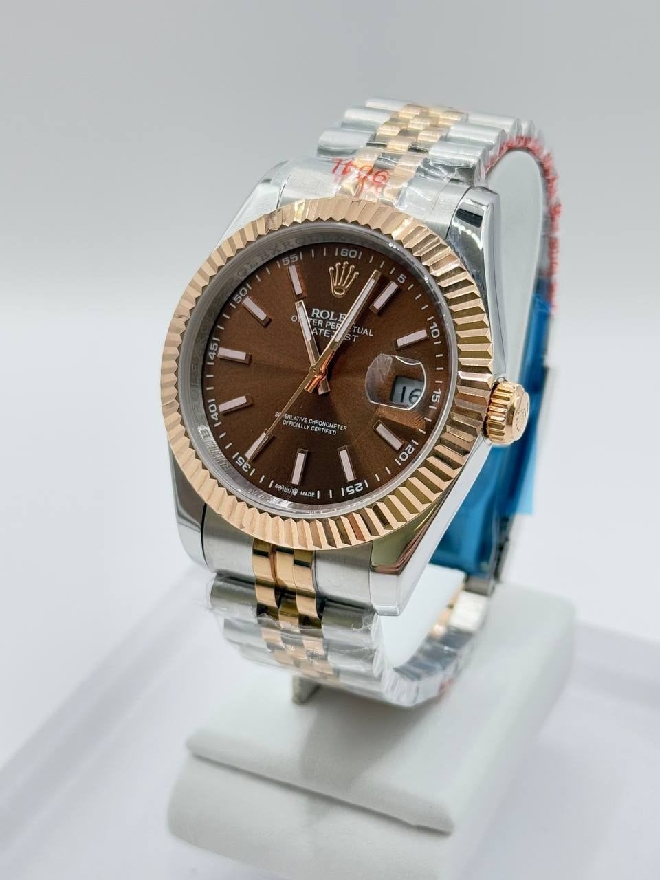 0_7d8Ud018svc5i75bfwzalco_14dirp.jpg