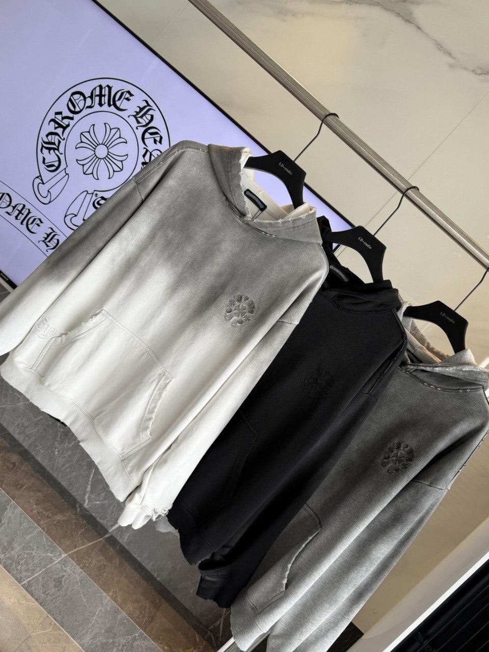 c_9e4Ud018svccccqndrm7tim_t1l8fd.jpg c_9e4Ud018svccccqndrm7tim_t1l8fd.jpg