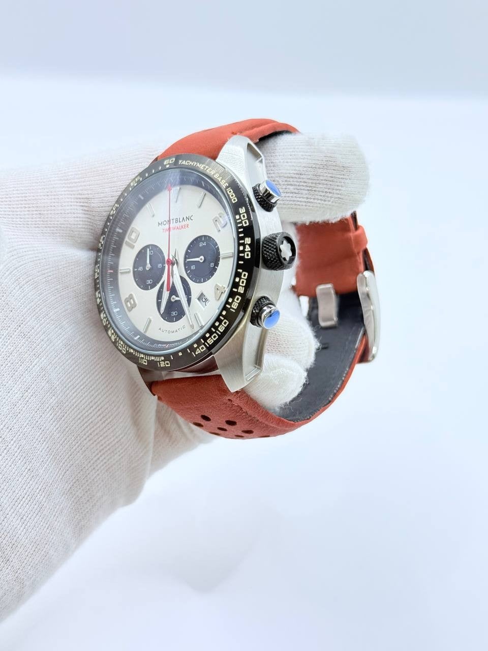 9_aa4Ud018svc1qsu7lomcci4e_14dirp.jpg