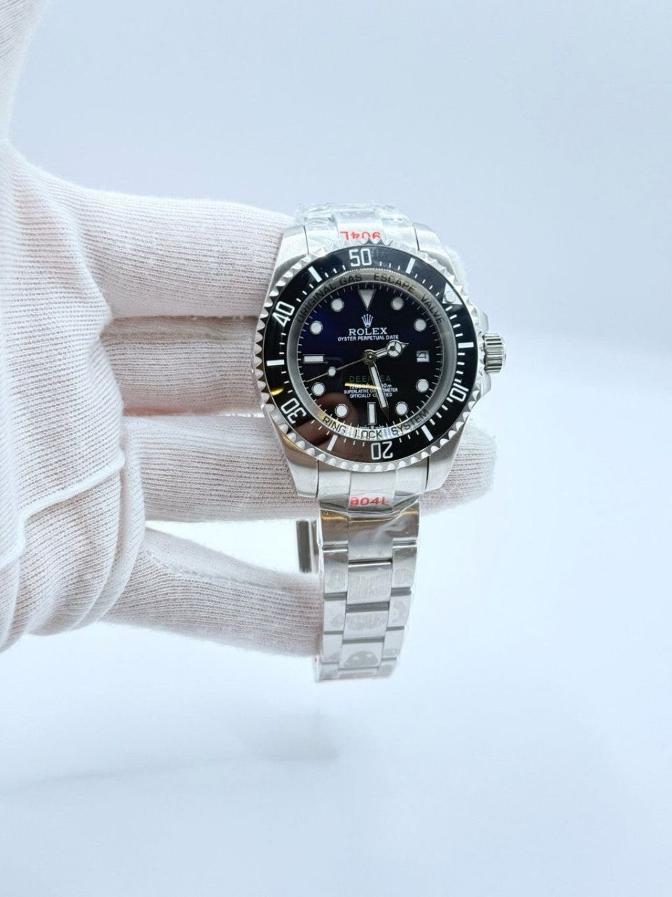 g_5a5Ud018svc5fl39b8rilfr_14dirp.jpg