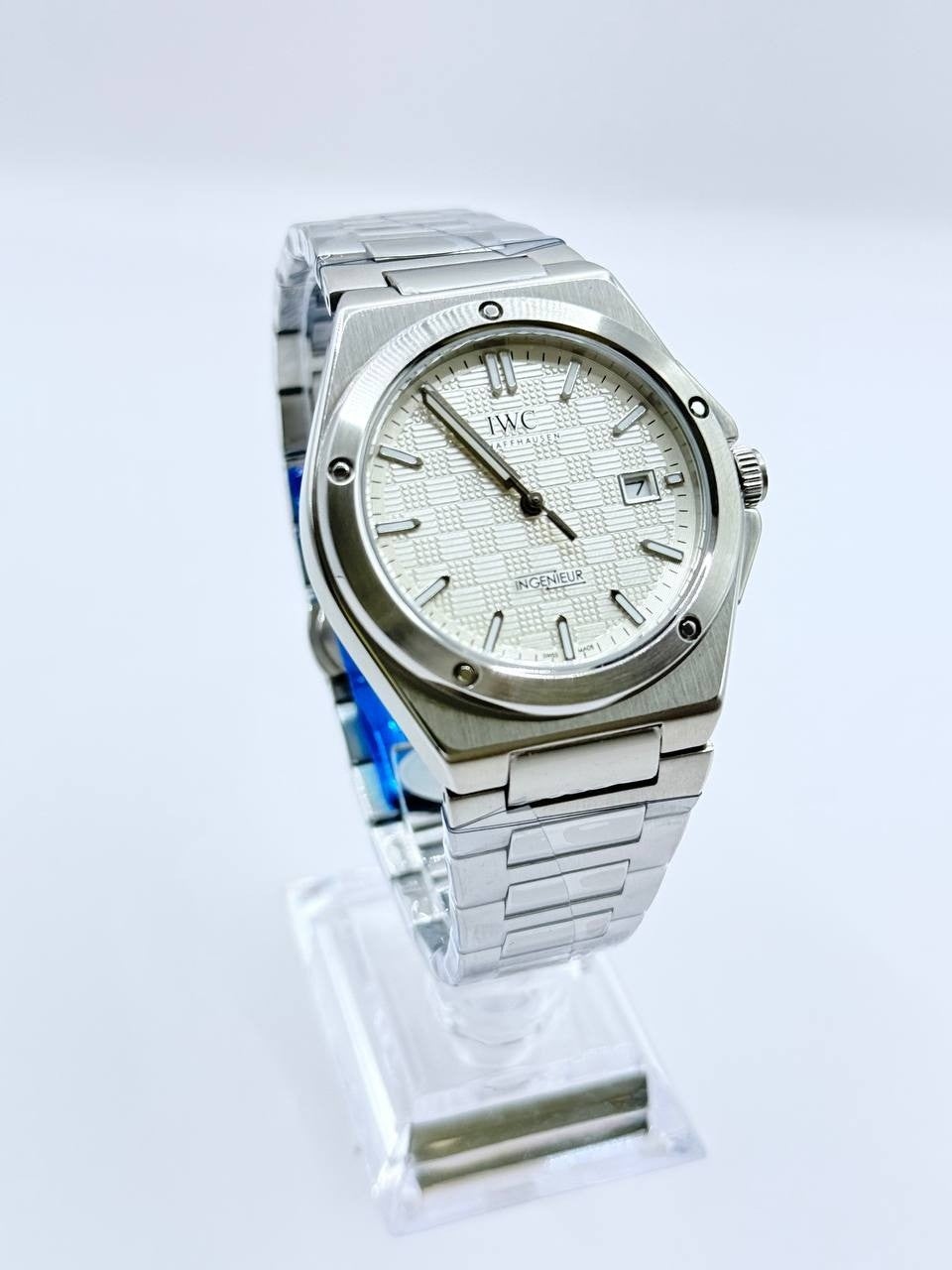 4_fbcUd018svck3dz6pca1rdx_14dirp.jpg