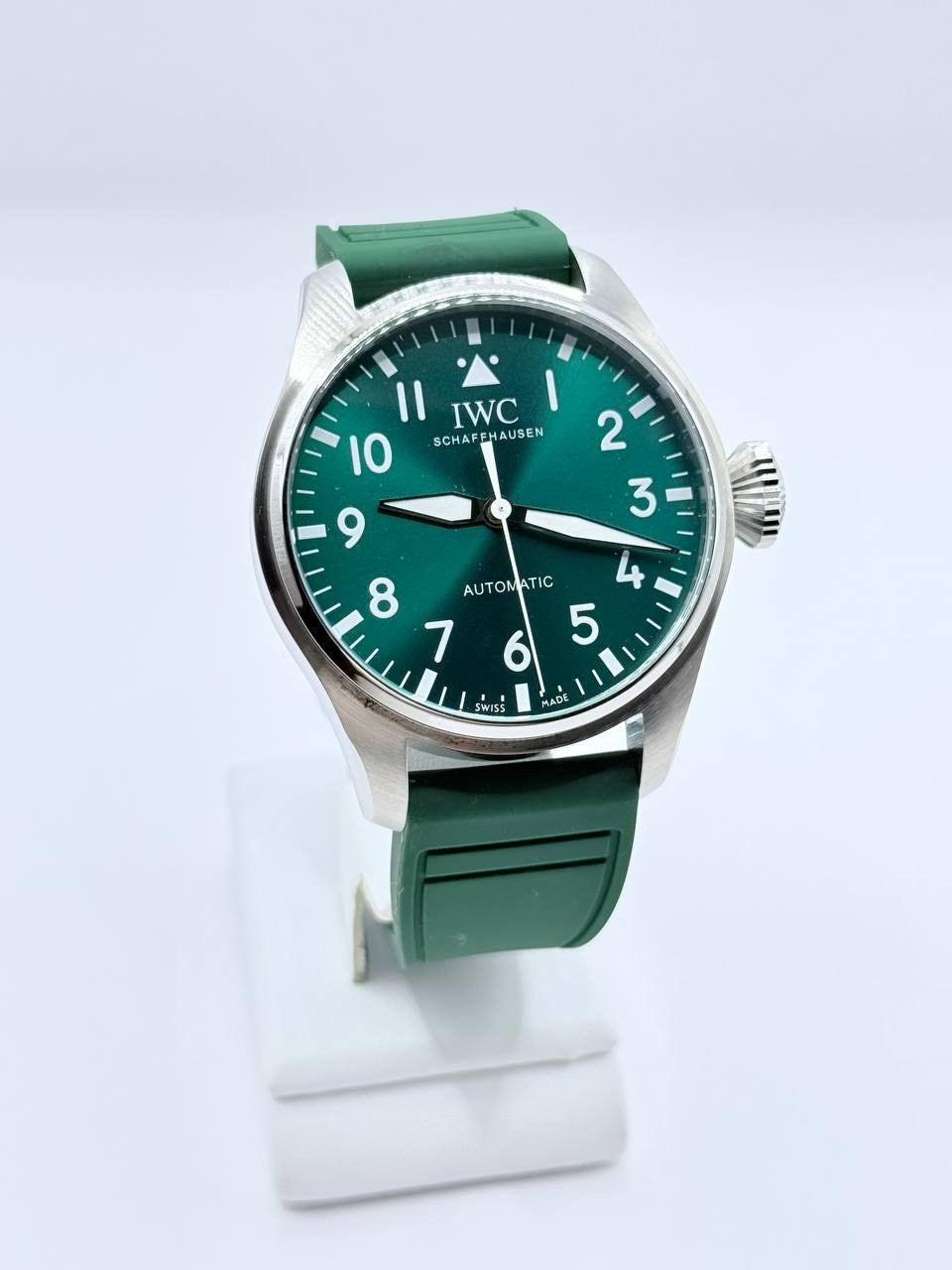 5_39cUd018svc1vd7tnffuxvxx_14dirp.jpg