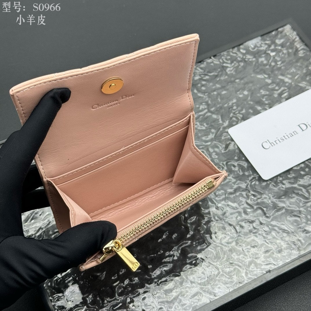 3_39iUd018svce90wr79c7cqt_ojbs7m.jpg