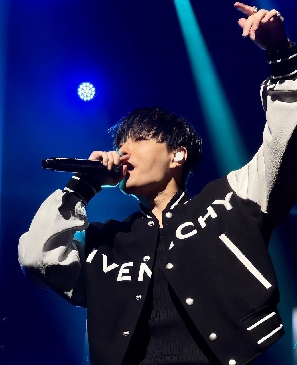 a_e0fUd018svc18bsv2otefwgs_s6fei9.jpg a_e0fUd018svc18bsv2otefwgs_s6fei9.jpg