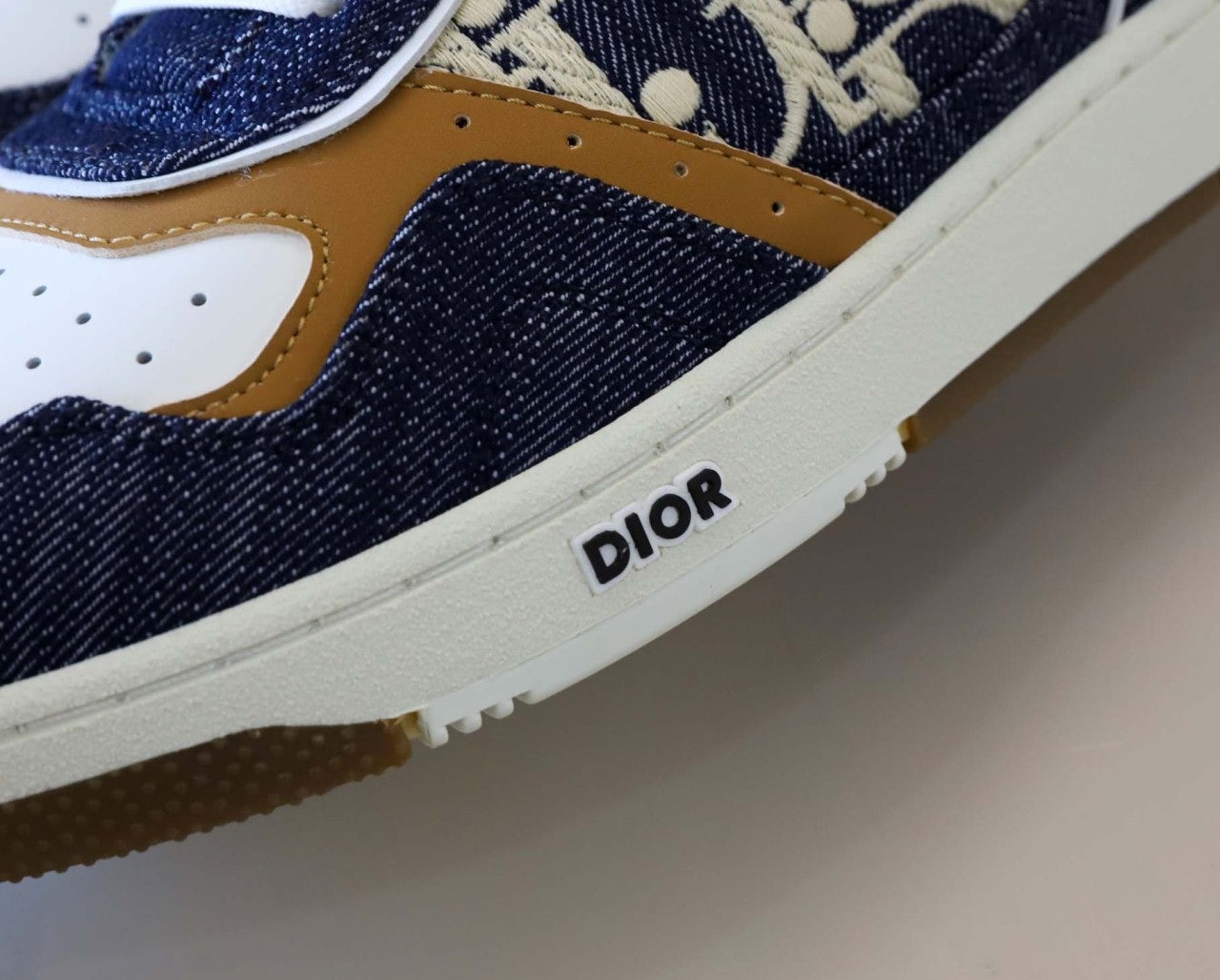 c_905Ud018svc1034roo9ku57c_ew4xzd.jpg c_905Ud018svc1034roo9ku57c_ew4xzd.jpg