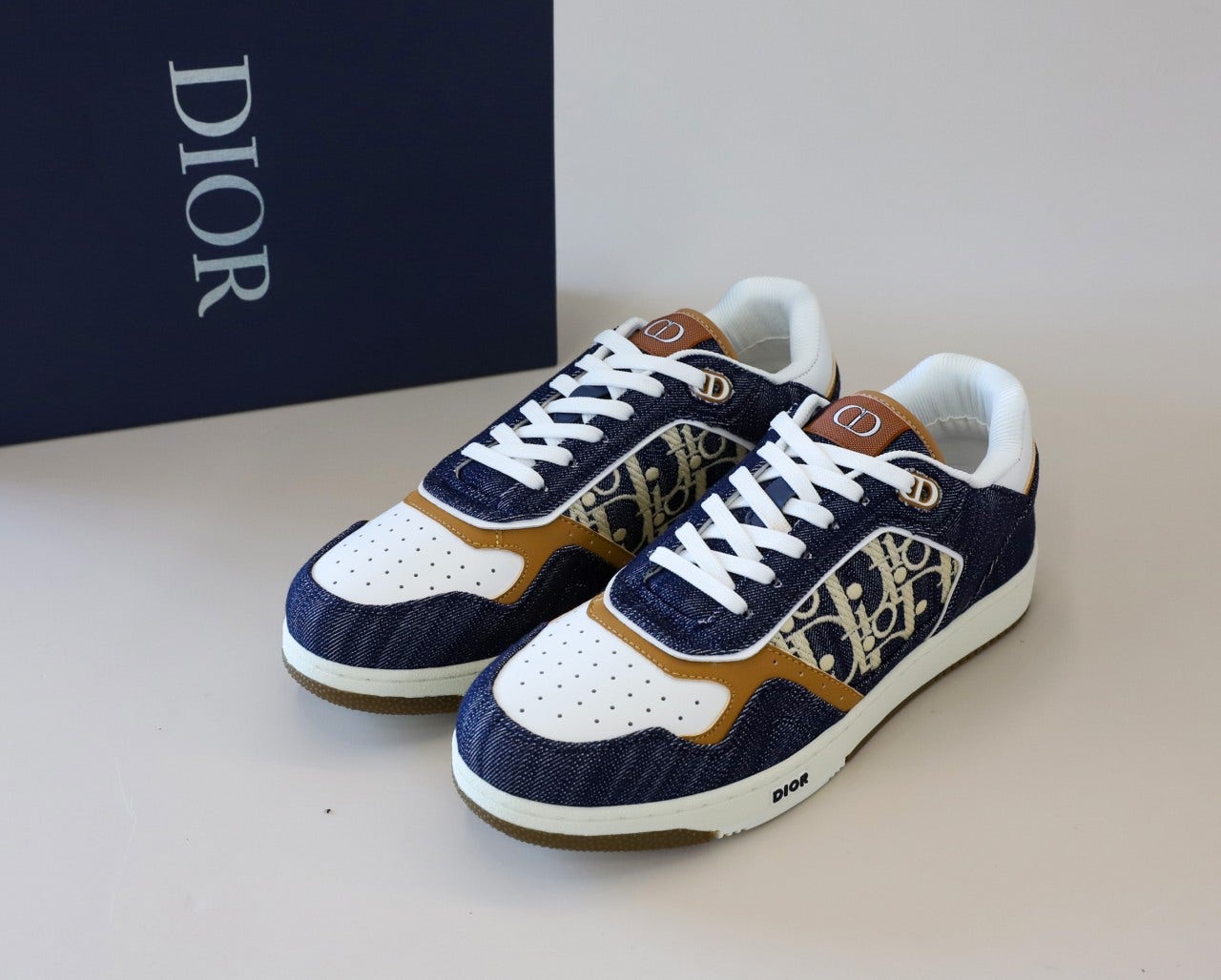 b_f05Ud018svcr3cuc3vp2qjg_ew4xzd.jpg b_f05Ud018svcr3cuc3vp2qjg_ew4xzd.jpg