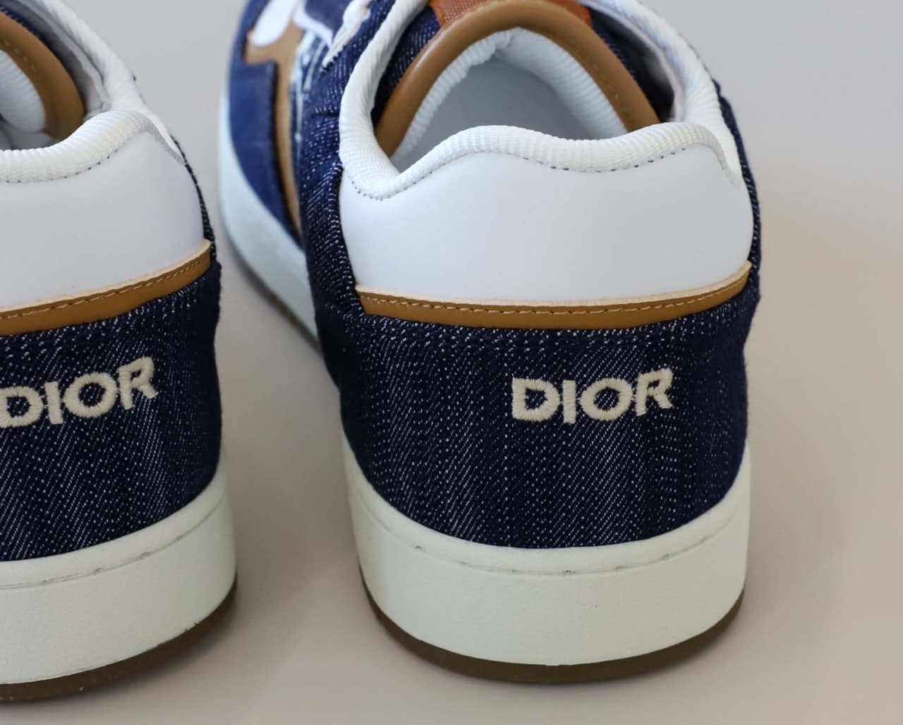 c_b05Ud018svc1jjiwrl6hrlu5_ew4xzd.jpg c_b05Ud018svc1jjiwrl6hrlu5_ew4xzd.jpg