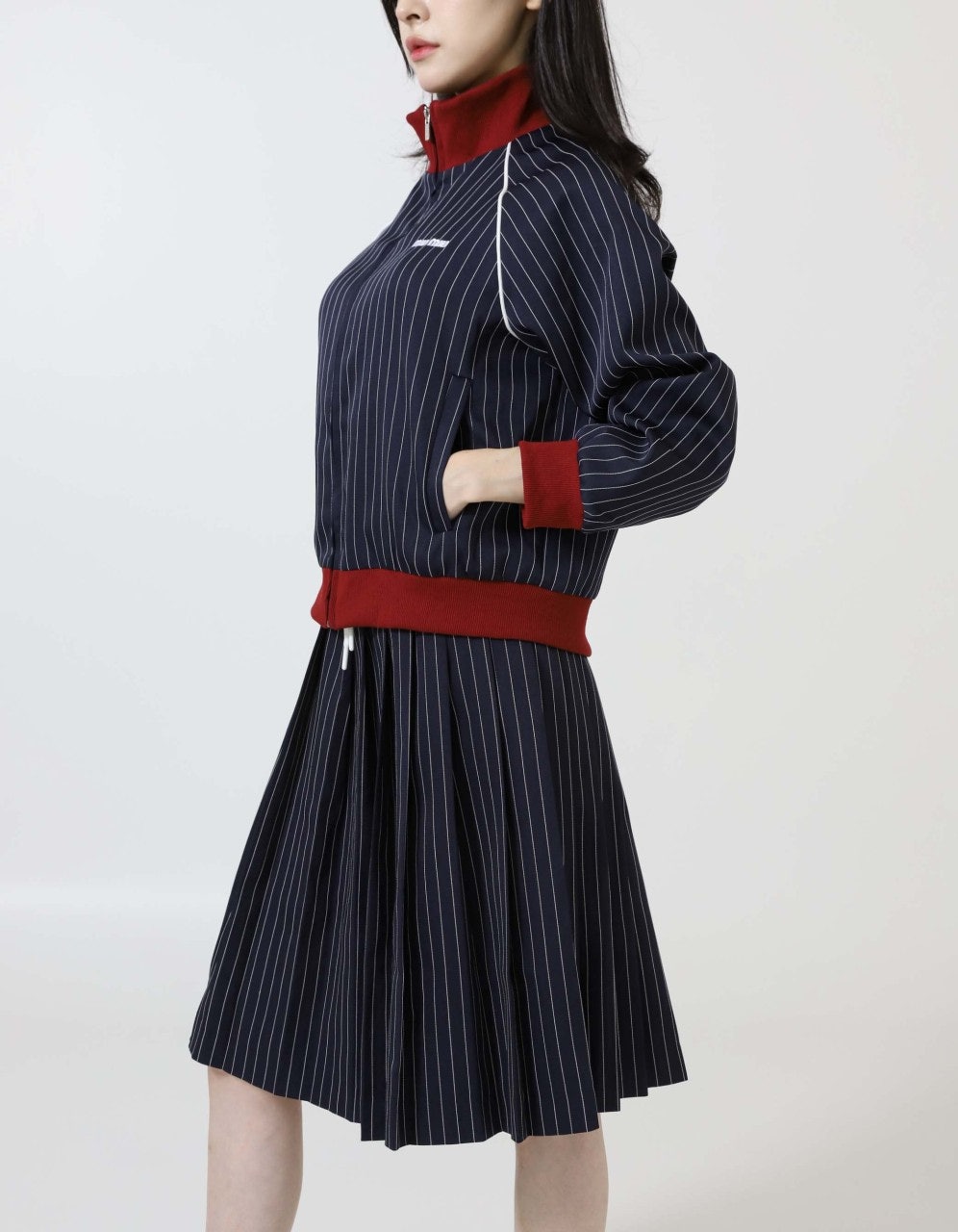 a_4jgUd018svc1a48tzfsoi9nd_g9hfyp.jpg a_4jgUd018svc1a48tzfsoi9nd_g9hfyp.jpg