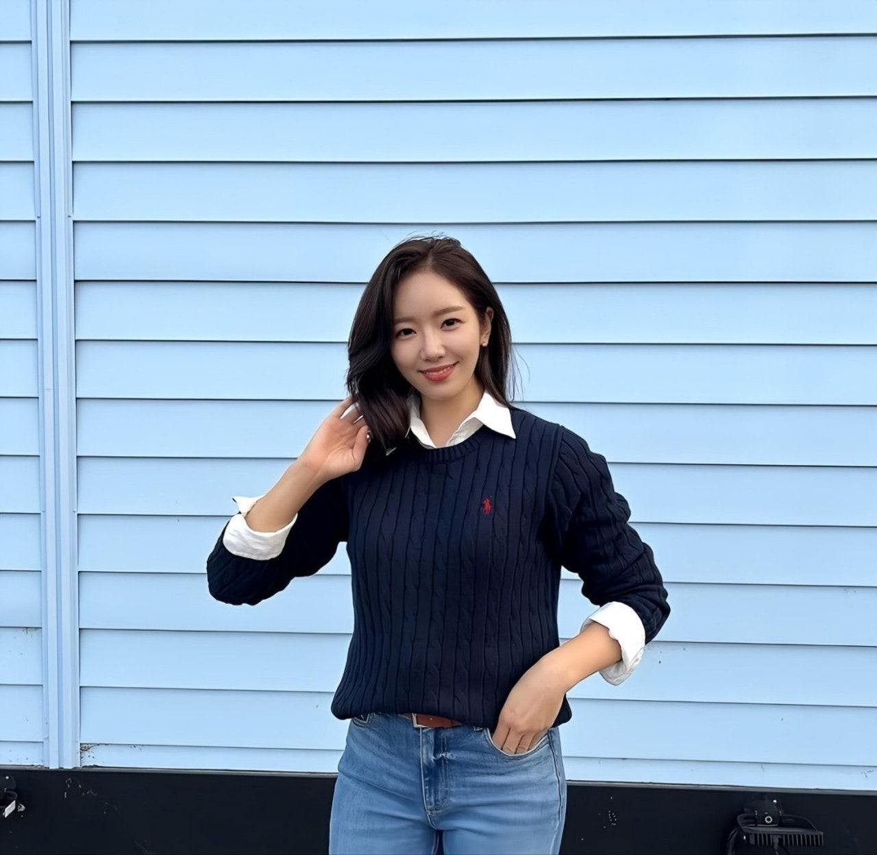 h_edfUd018svci9scbn3jzeld_s6fei9.jpg h_edfUd018svci9scbn3jzeld_s6fei9.jpg