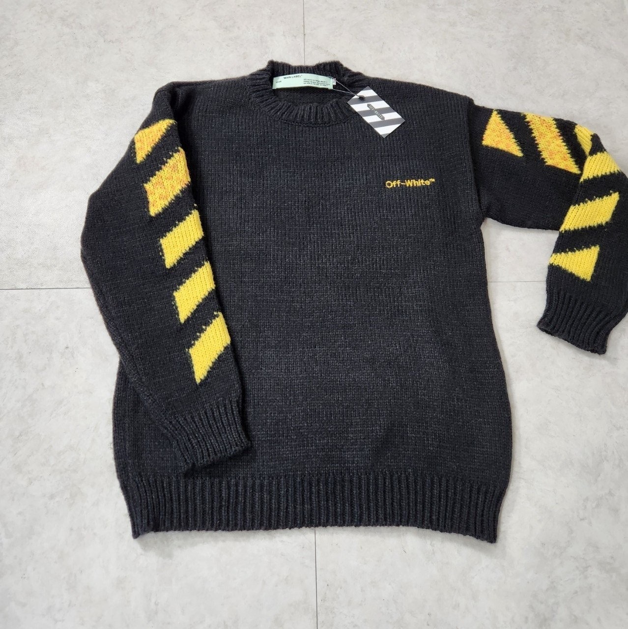 a_deaUd018svc82bifxo193zz_t1l8fd.jpg a_deaUd018svc82bifxo193zz_t1l8fd.jpg