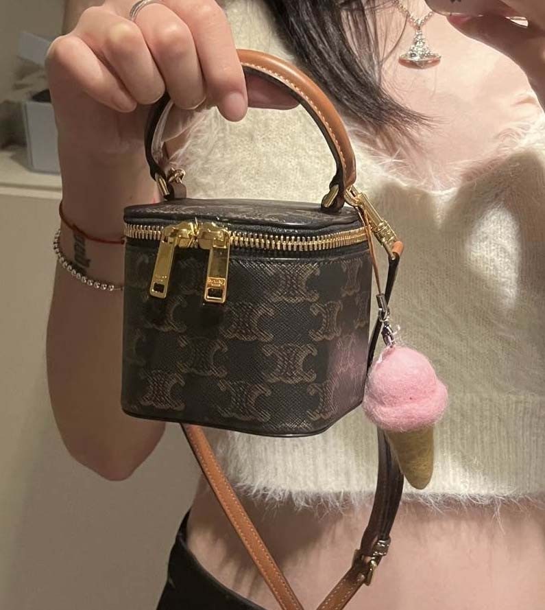 4_ggdUd018svcjhgfoxowzdo9_g9hfyp.jpg 4_ggdUd018svcjhgfoxowzdo9_g9hfyp.jpg