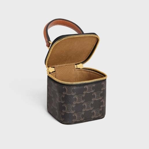 4_cgdUd018svciq7mqv7oezzr_g9hfyp.jpg 4_cgdUd018svciq7mqv7oezzr_g9hfyp.jpg