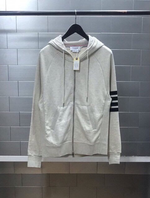 9_6gbUd018svc1dxpugk7olock_t680eo.jpg 9_6gbUd018svc1dxpugk7olock_t680eo.jpg