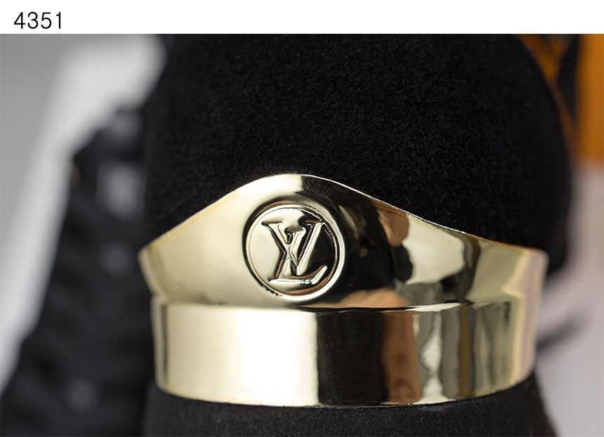 5_814Ud018svc1v8peinx2vfz8_evzsoc.jpg 5_814Ud018svc1v8peinx2vfz8_evzsoc.jpg