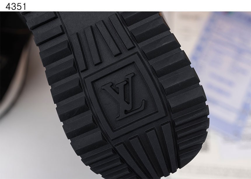 5_914Ud018svcduinbvsvc2du_evzsoc.jpg 5_914Ud018svcduinbvsvc2du_evzsoc.jpg