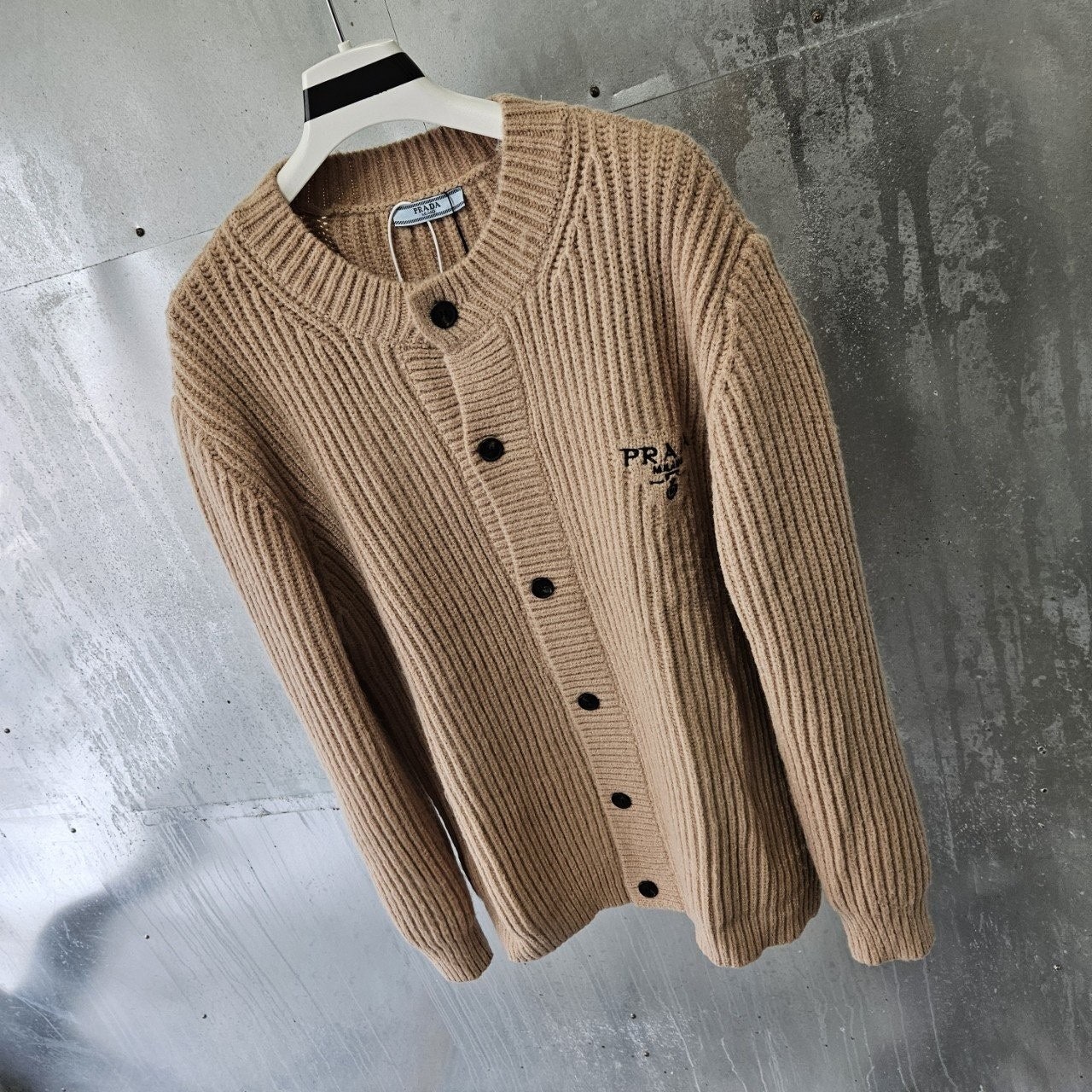 7_fbiUd018svc1xh097lsrhumr_48xg9.jpg 7_fbiUd018svc1xh097lsrhumr_48xg9.jpg