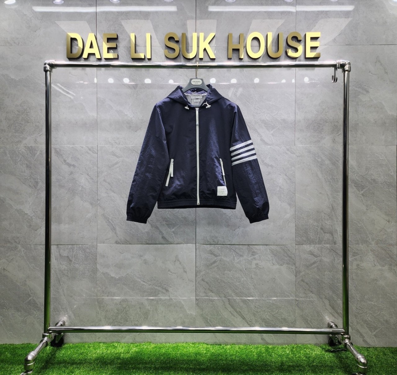 7_b0bUd018svc1ct4x4339grnx_mjyzx.jpg 7_b0bUd018svc1ct4x4339grnx_mjyzx.jpg