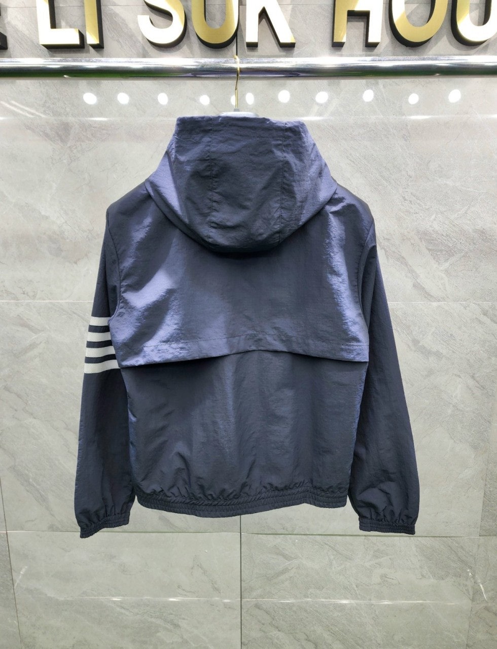 7_e0bUd018svc1e3bt6wu2fx21_mjyzx.jpg 7_e0bUd018svc1e3bt6wu2fx21_mjyzx.jpg