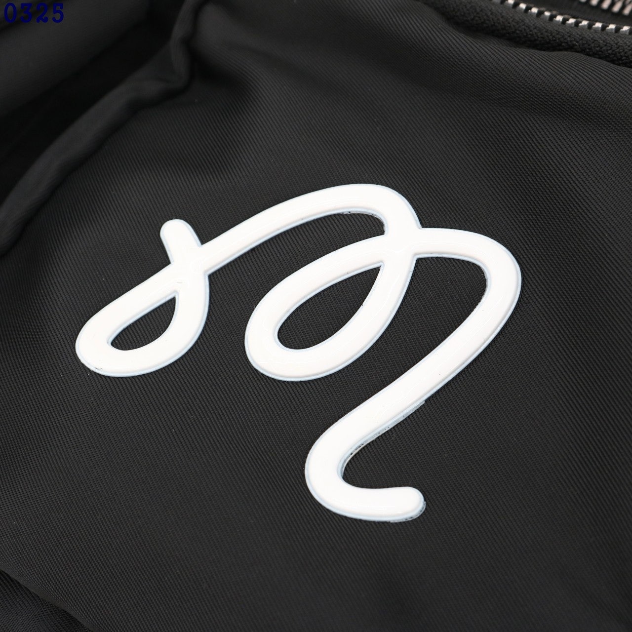 8_eb6Ud018svc12ml8mf71zber_siwzpq.jpg?type=e1920_std