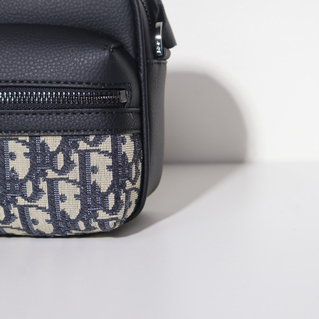 f_hghUd018svc1wy4qhj5dd9u1_eg520k.jpg f_hghUd018svc1wy4qhj5dd9u1_eg520k.jpg