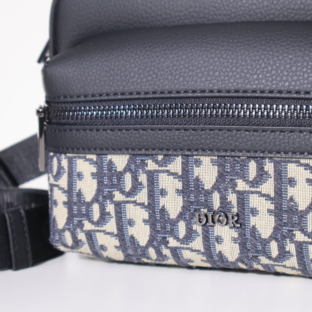 f_gghUd018svc1uiwe6khlbux6_eg520k.jpg f_gghUd018svc1uiwe6khlbux6_eg520k.jpg