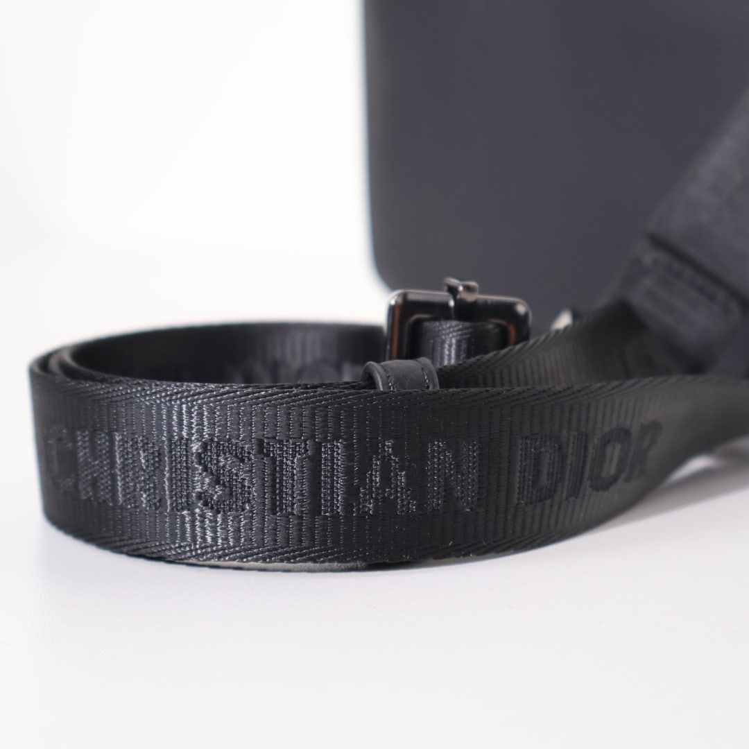 f_8ghUd018svcnp0pcdpr229x_eg520k.jpg f_8ghUd018svcnp0pcdpr229x_eg520k.jpg