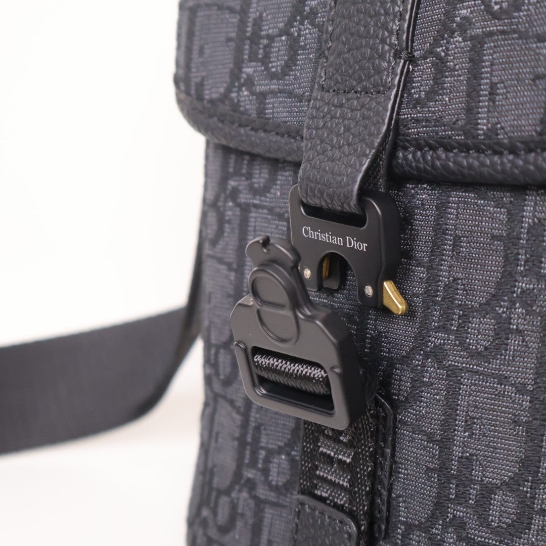 g_1gbUd018svcqof5oisugjqv_eg520k.jpg g_1gbUd018svcqof5oisugjqv_eg520k.jpg