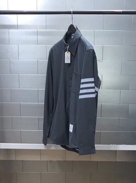 e_0f5Ud018svc1uzujpy17qi69_t680eo.jpg e_0f5Ud018svc1uzujpy17qi69_t680eo.jpg