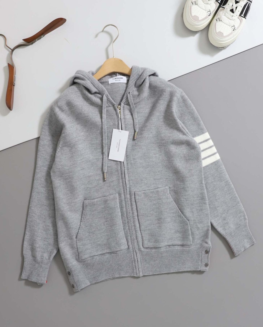 b_802Ud018svcz2yznccg7ny9_ew4xzd.jpg?type=e1920_std