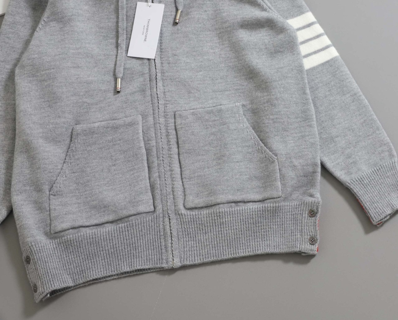 b_e02Ud018svc27mmfqx38vfj_ew4xzd.jpg?type=e1920_std