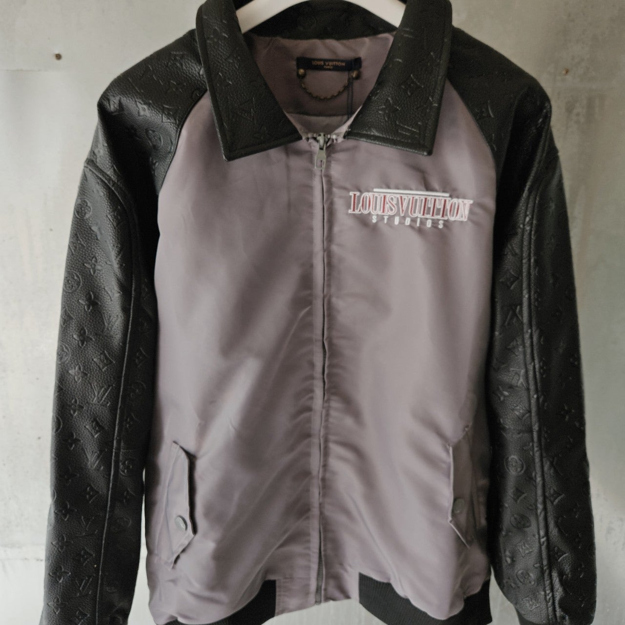 a_a4eUd018svc1v894e0e9bg2w_48xg9.jpg a_a4eUd018svc1v894e0e9bg2w_48xg9.jpg