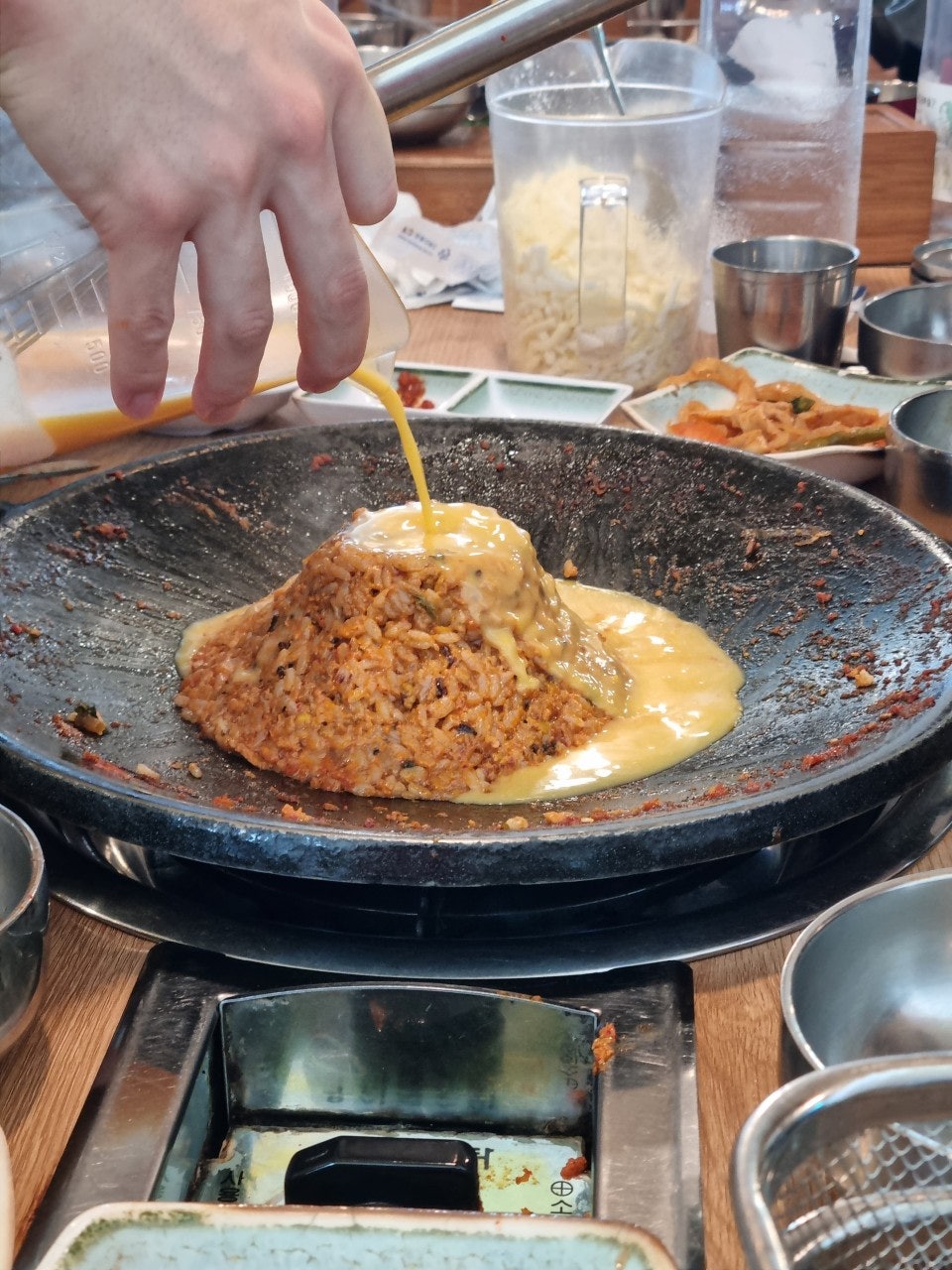 ڰ ø ̹
