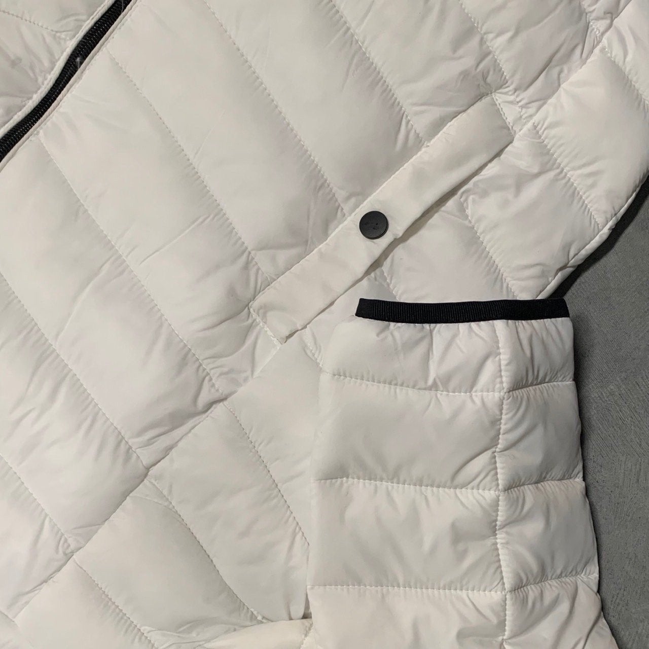 1_907Ud018svcmbghrxlyaqsq_4144s3.jpg 1_907Ud018svcmbghrxlyaqsq_4144s3.jpg