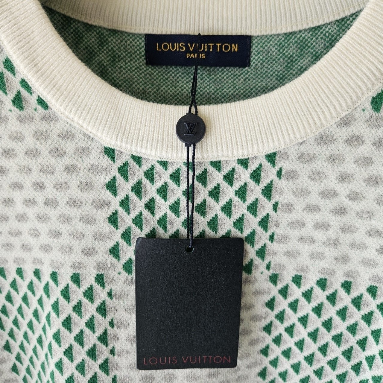 4_052Ud018svcxt6bj8qcjeao_824iz.jpg 4_052Ud018svcxt6bj8qcjeao_824iz.jpg